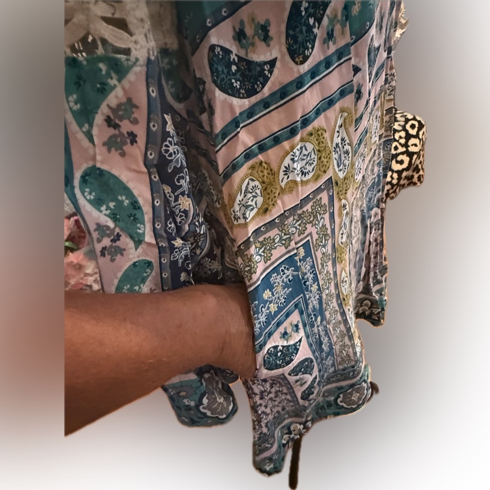 Umgee Boho Dress Size Small Bell Sleeve Paisley PocketsTassel Tie Back Beach - Picture 8 of 15